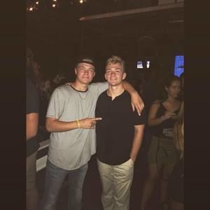 Meet your Posher, Josh